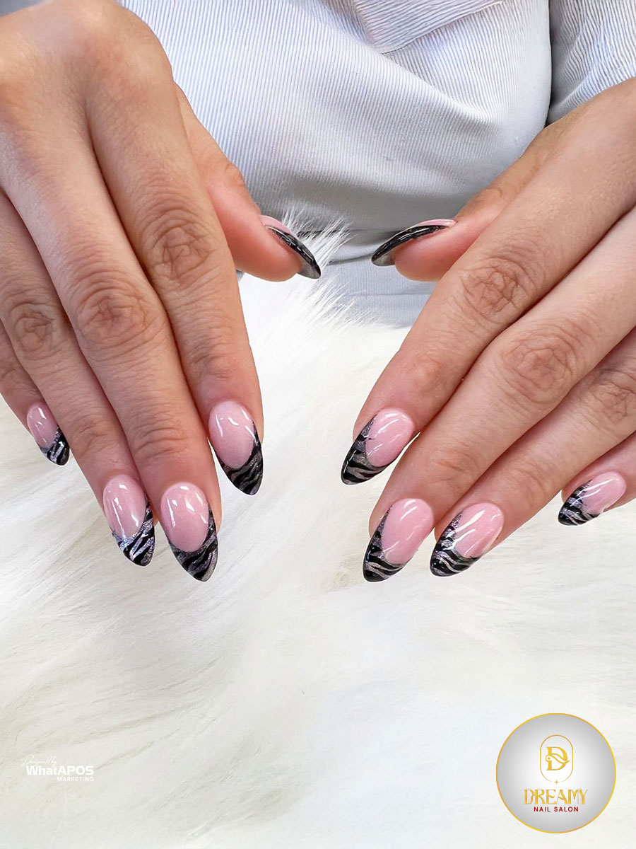 DREAMY NAIL SALON