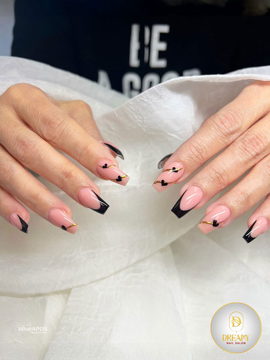 DREAMY NAIL SALON